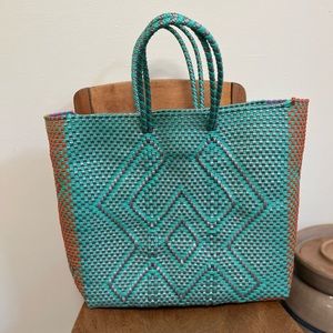 Unique bright color woven plastic tote - for the farmers market or the beach!